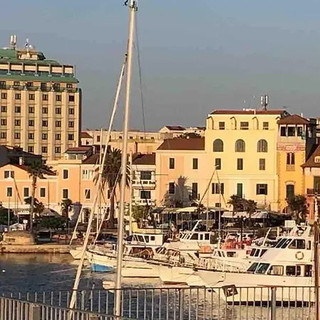 La Casetta Nel Porto Di *